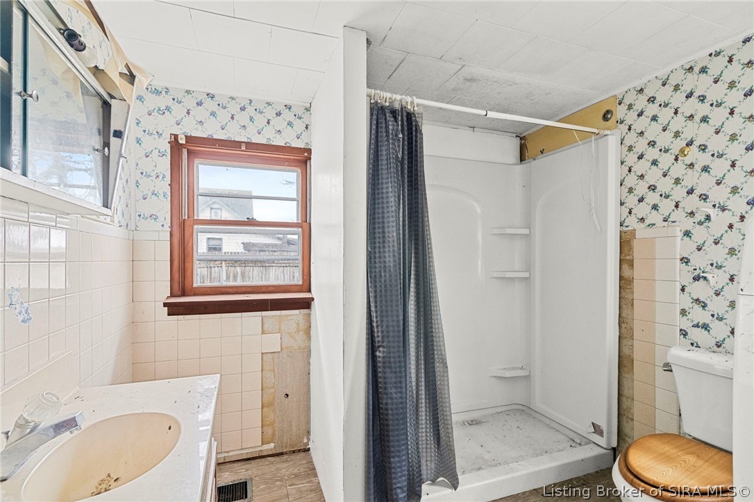 10540 Highway 421 Madison, IN 47250 - Photo 12 of 42