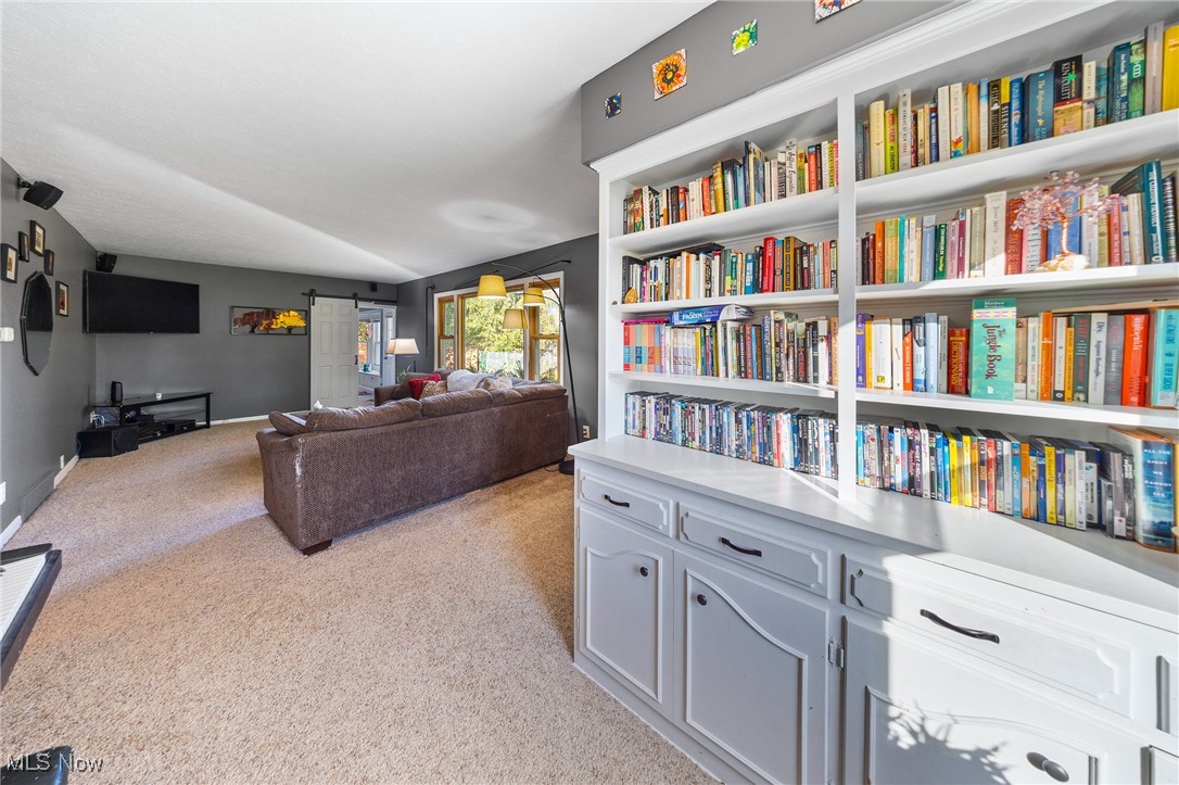 8352 State Road North Royalton, OH 44133 - Photo 7 of 50 Library nook leading to living room
