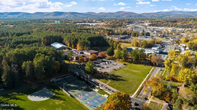 $599,900 | 6 Arbor Drive, Glens Falls, NY 12801