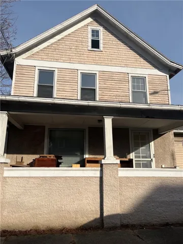 $1,100 | 206 Grove Street, Elmira, NY 14905