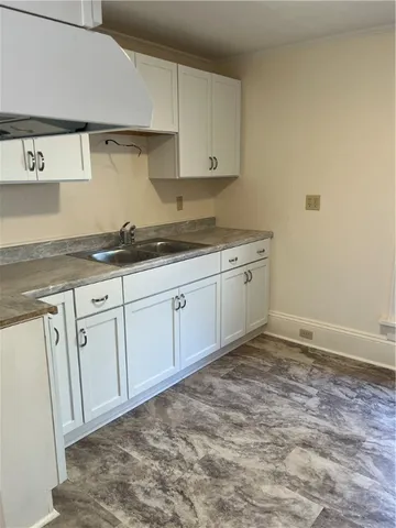 $1,100 | 206 Grove Street, Elmira, NY 14905