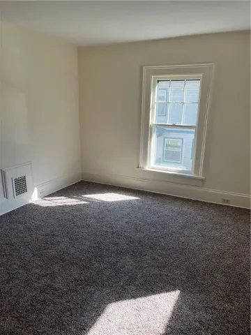 $1,100 | 206 Grove Street, Elmira, NY 14905