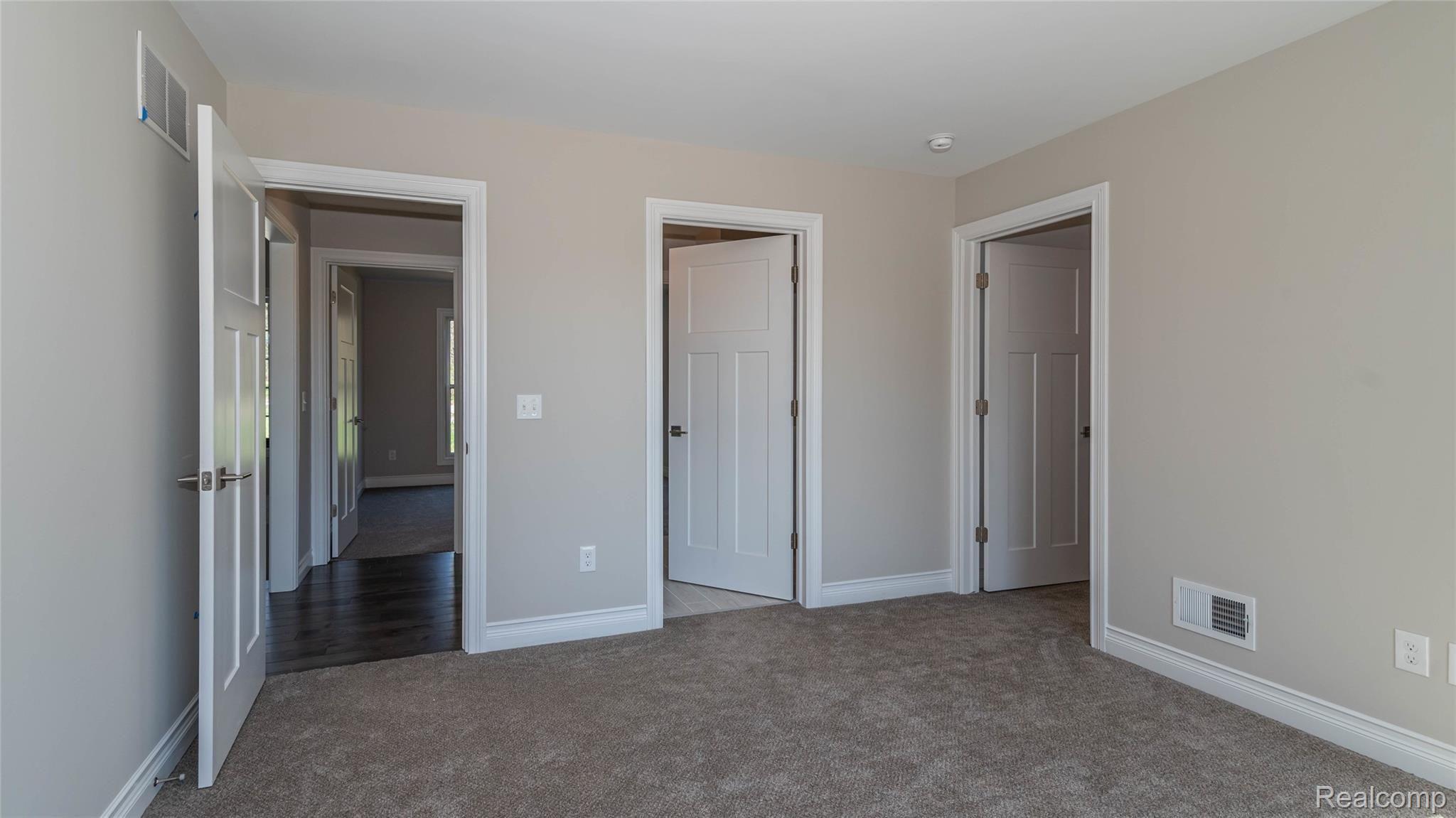 5227 Pleasant Lake Road Howell, MI 48843 - Photo 35 of 48 035_31.jpg