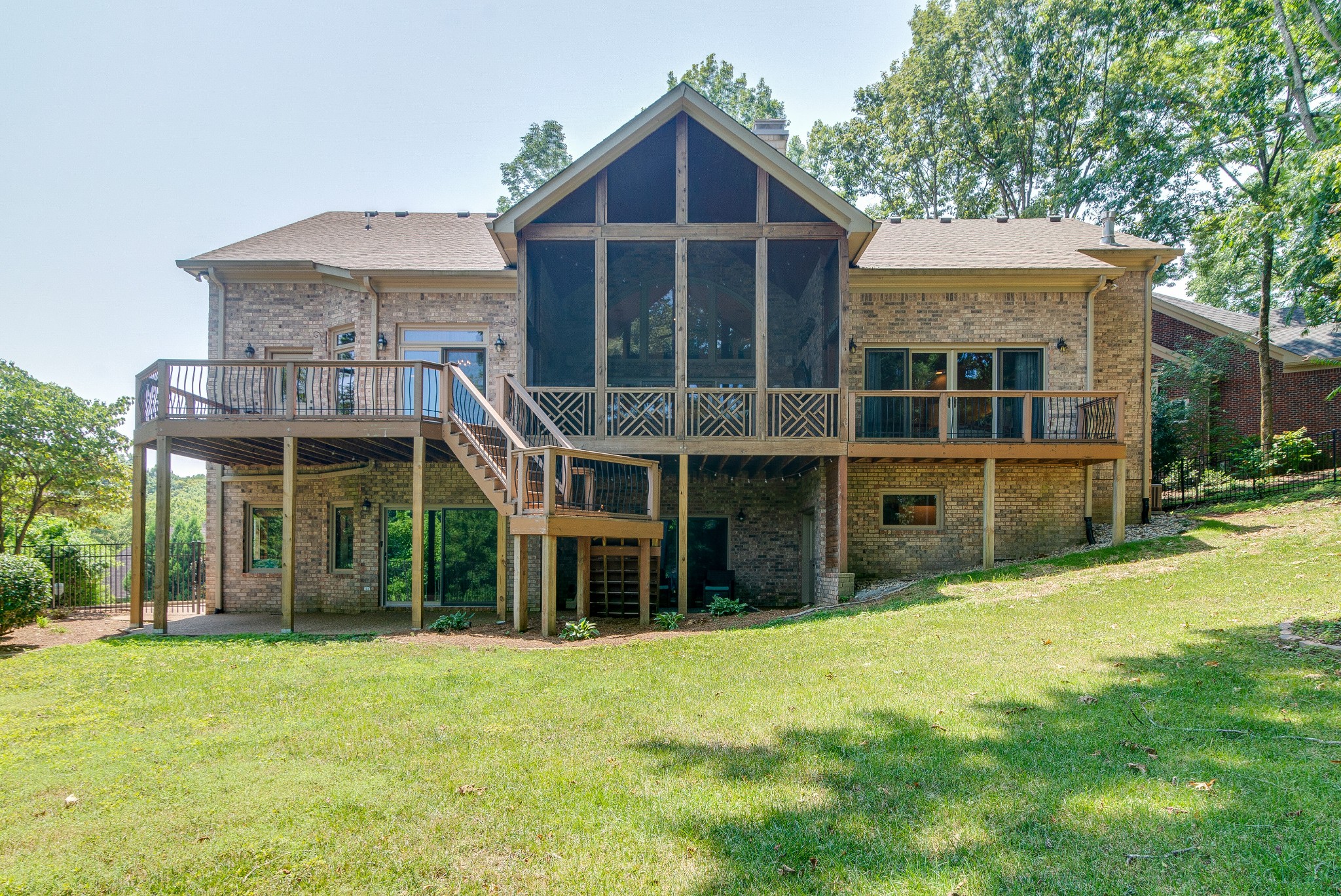 809 Aldwych Circle Franklin, TN 37069 - Photo 40 of 44 a view of a house with yard and porch