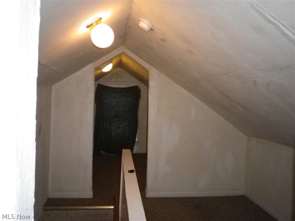 635 Darrow Road Akron, OH 44305 - Photo 15 of 18