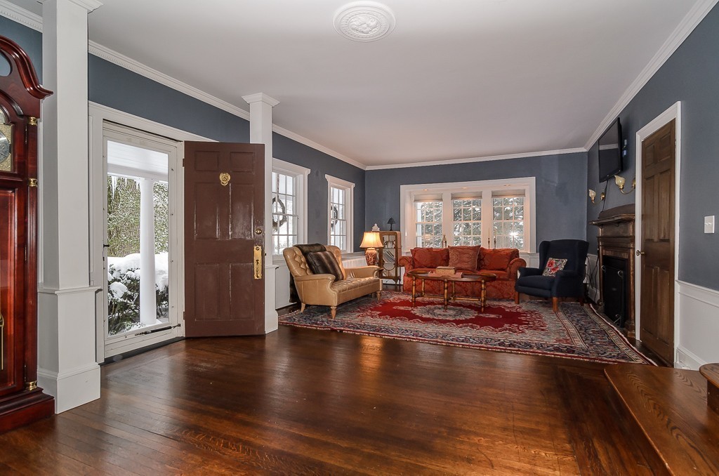 141 Highland Street Dedham, MA 02026 - Photo 3 of 29