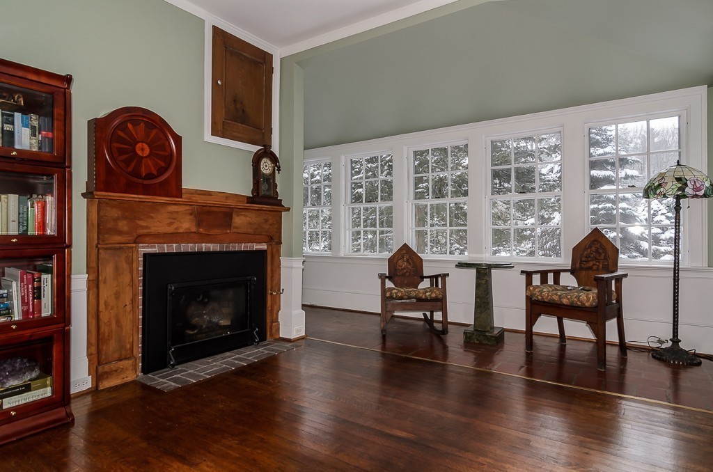 141 Highland Street Dedham, MA 02026 - Photo 10 of 29