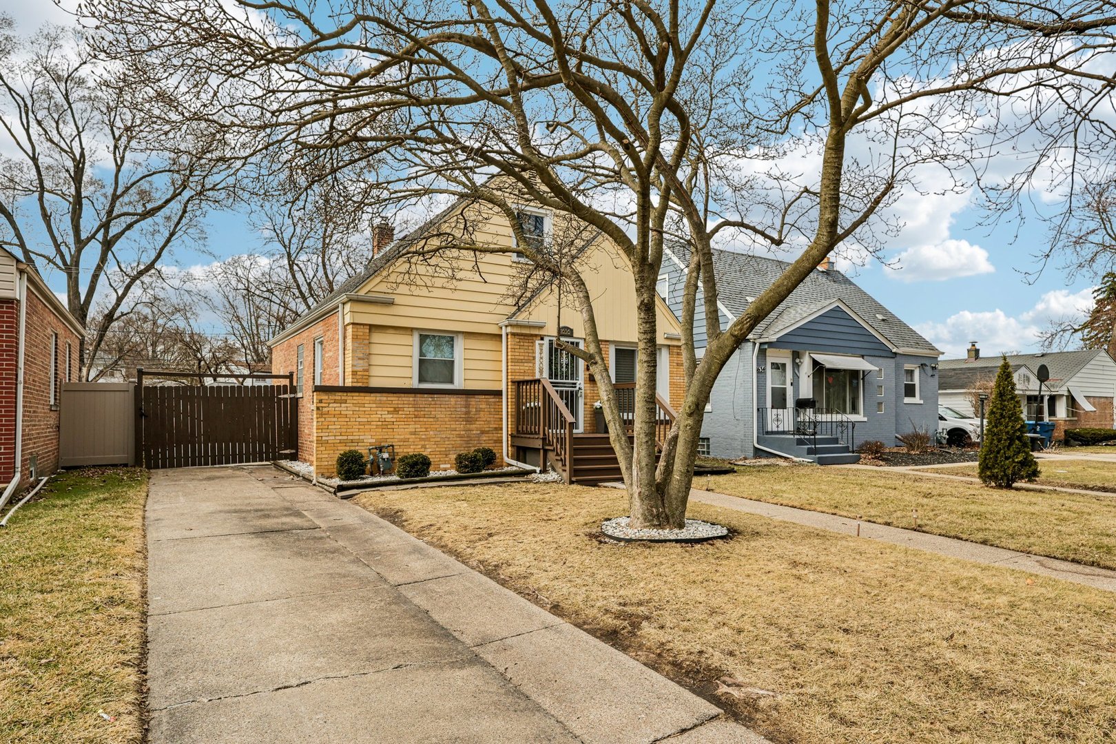 1636 State Line Road Calumet City, IL 60409 - Photo 2 of 19
