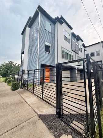 $2,850 | 3311 Baer Street, Houston, TX 77020