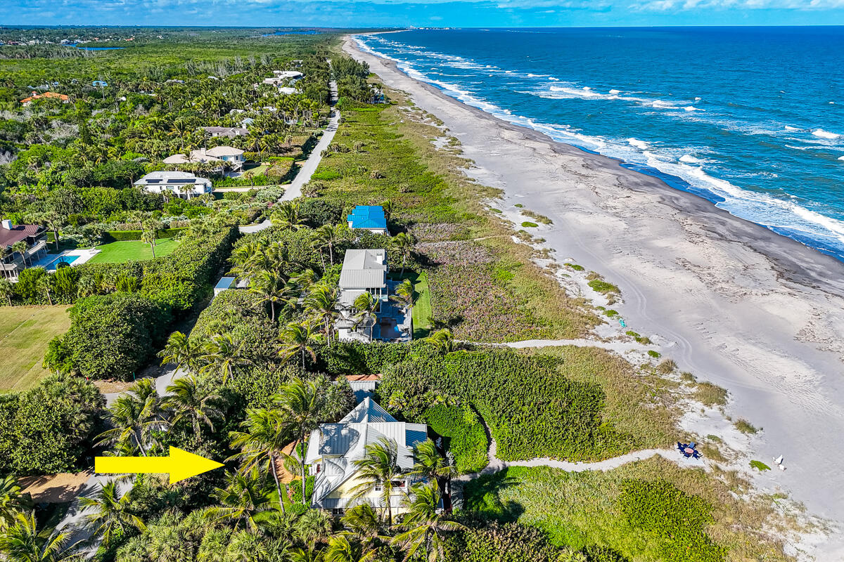 107 North Beach Road Jupiter Island, FL 33455 - Photo 2 of 49 DJI_20251217133013_0063_D-Edit