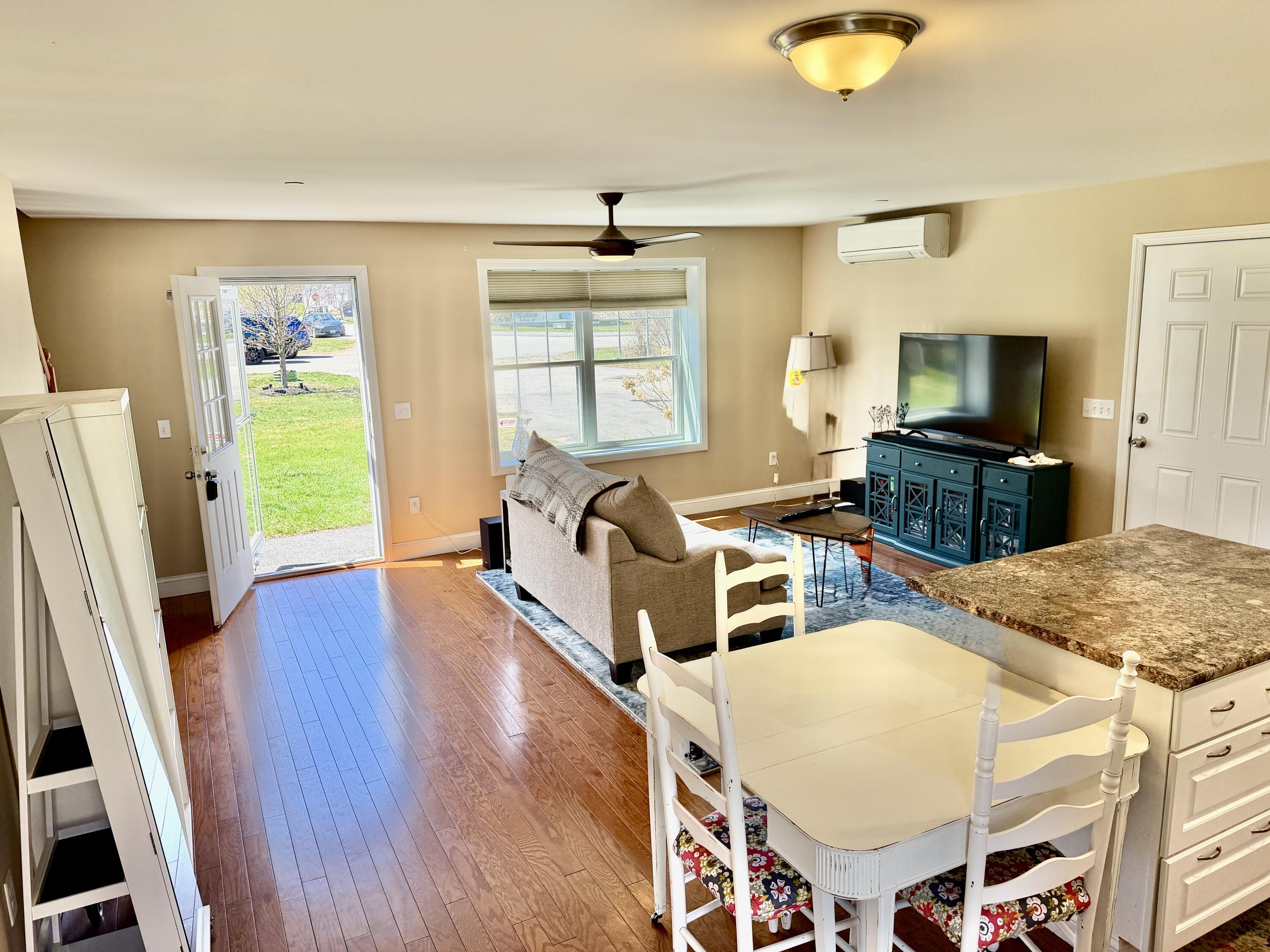 9 Pebble Lane, Unit 9 Sanford, ME 04073 - Photo 3 of 29 IMG_0261