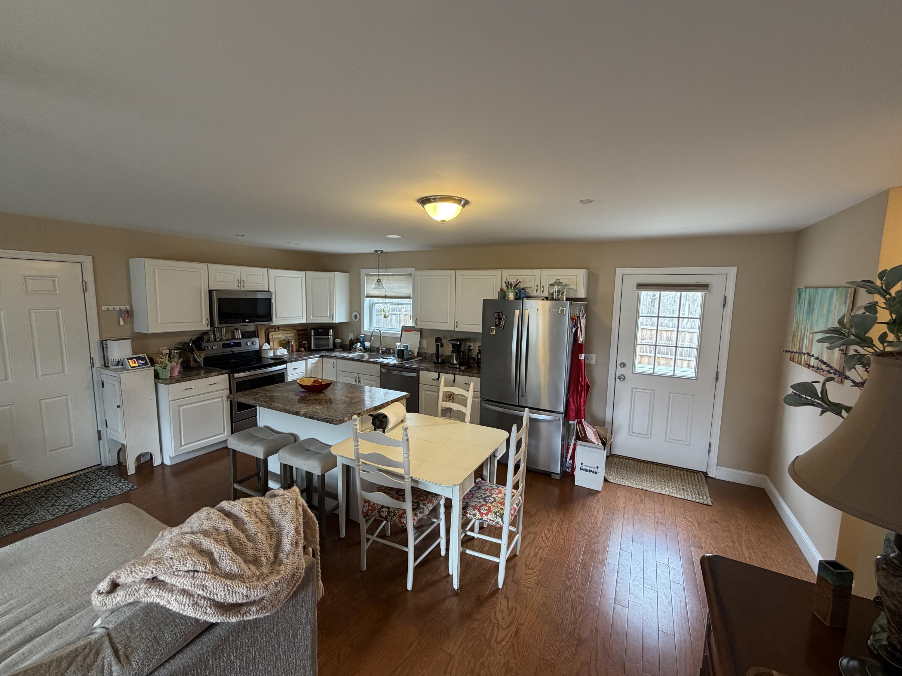 9 Pebble Lane, Unit 9 Sanford, ME 04073 - Photo 5 of 28 IMG_0136