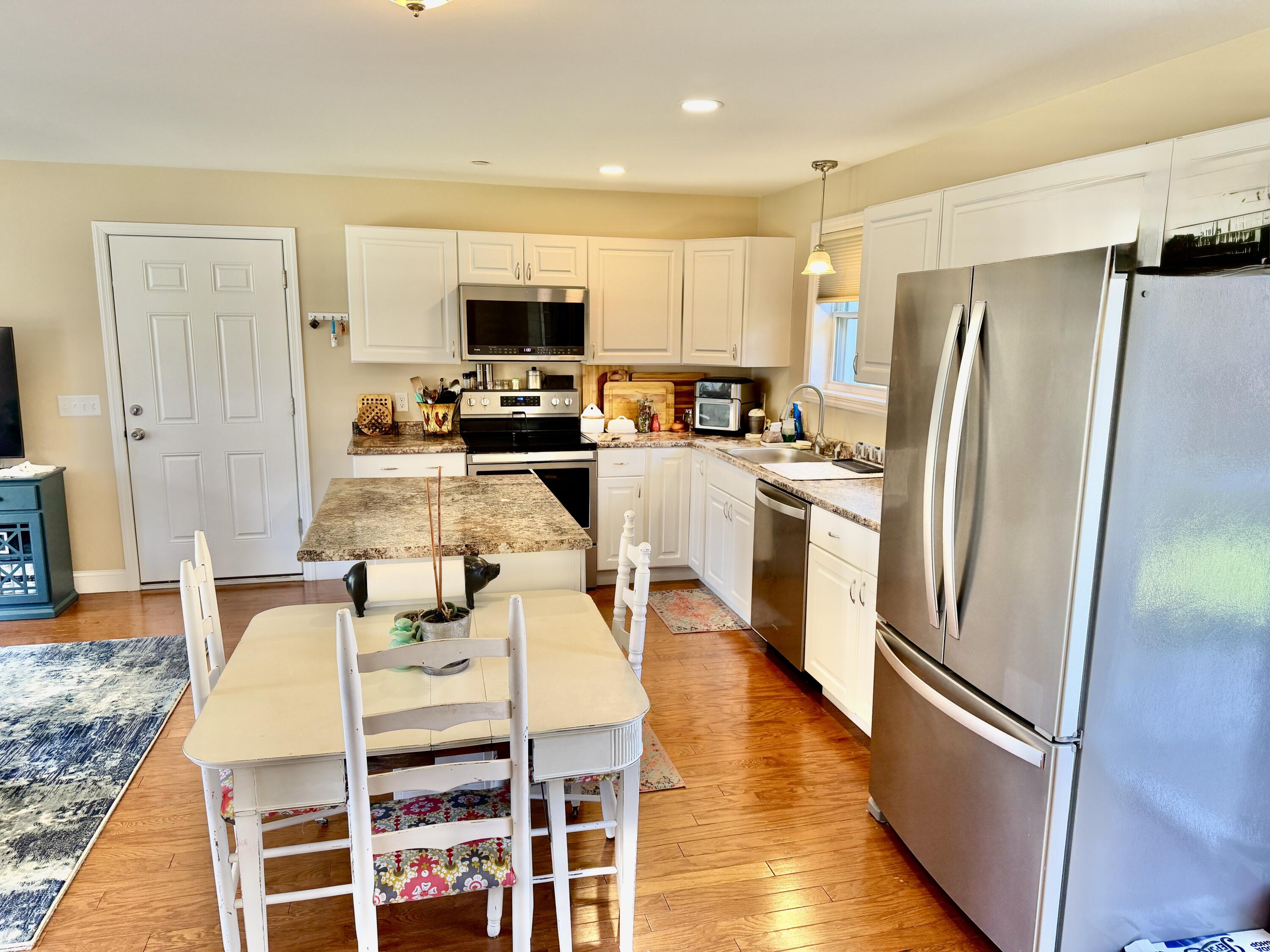 9 Pebble Lane, Unit 9 Sanford, ME 04073 - Photo 5 of 29 IMG_0260