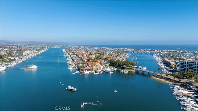 $1,725,000 | 3121 West Coast Highway, Unit 5D, Newport Beach, CA 92663