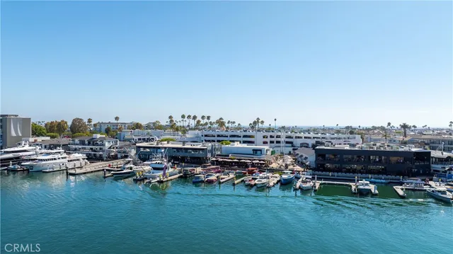 $1,725,000 | 3121 West Coast Highway, Unit 5D, Newport Beach, CA 92663