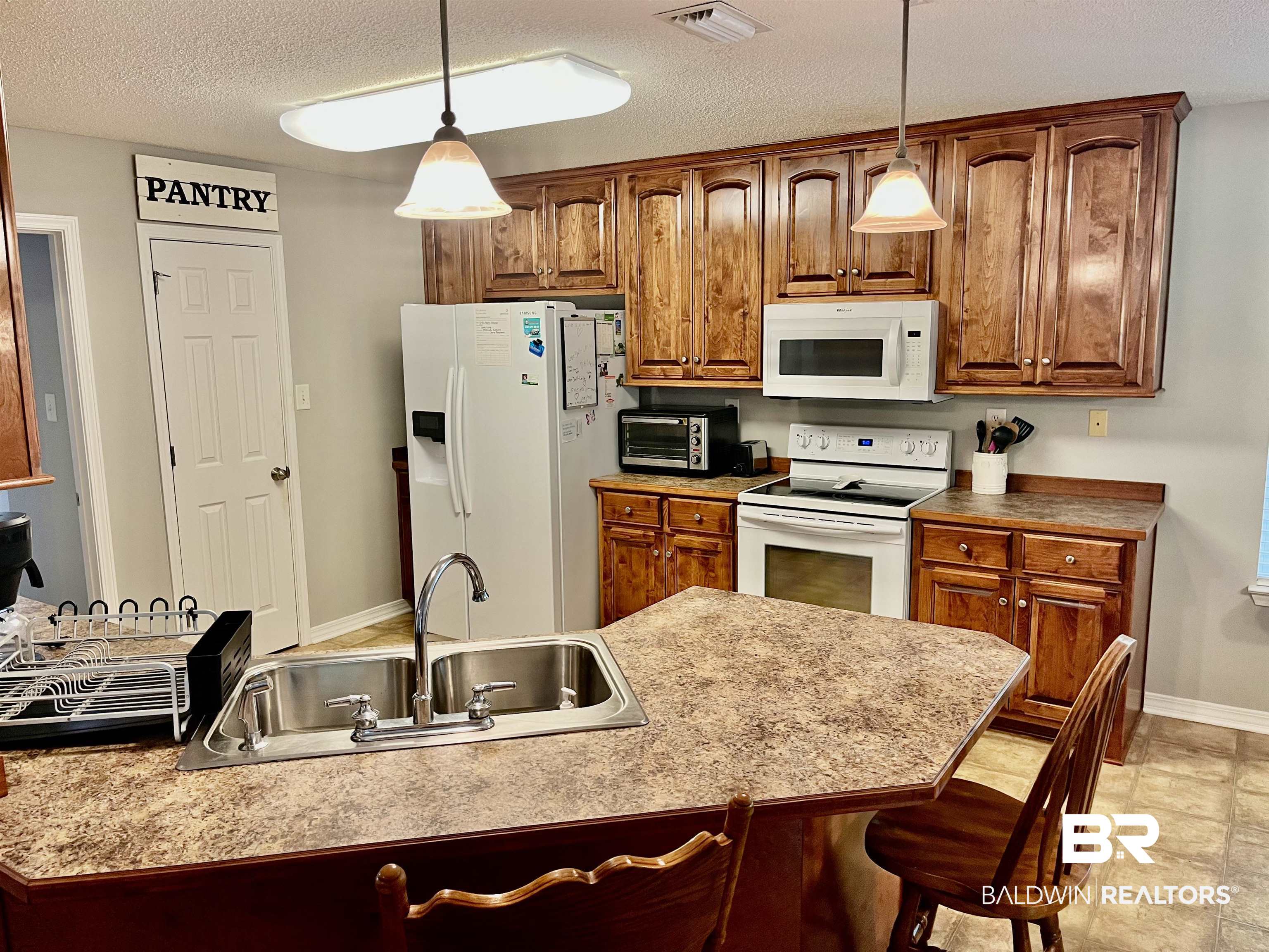 8080 Celeste Road Saraland, AL 36571 - Photo 15 of 44