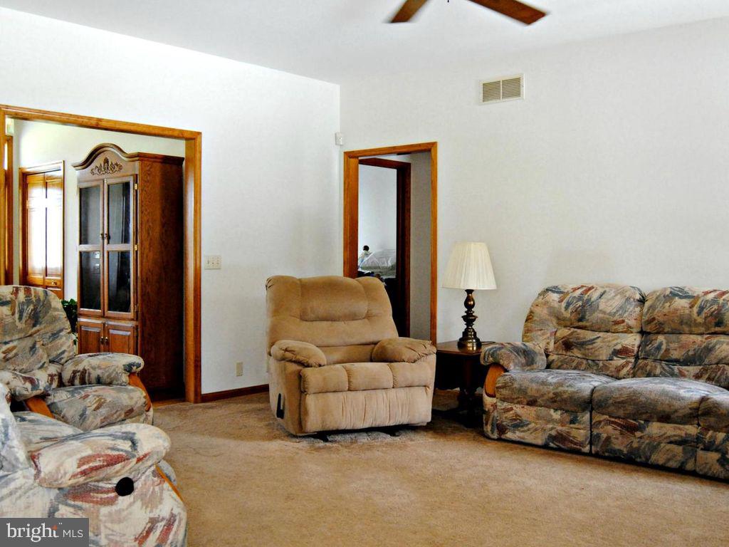 3869 Allen Road Eden, MD 21822 - Photo 5 of 92