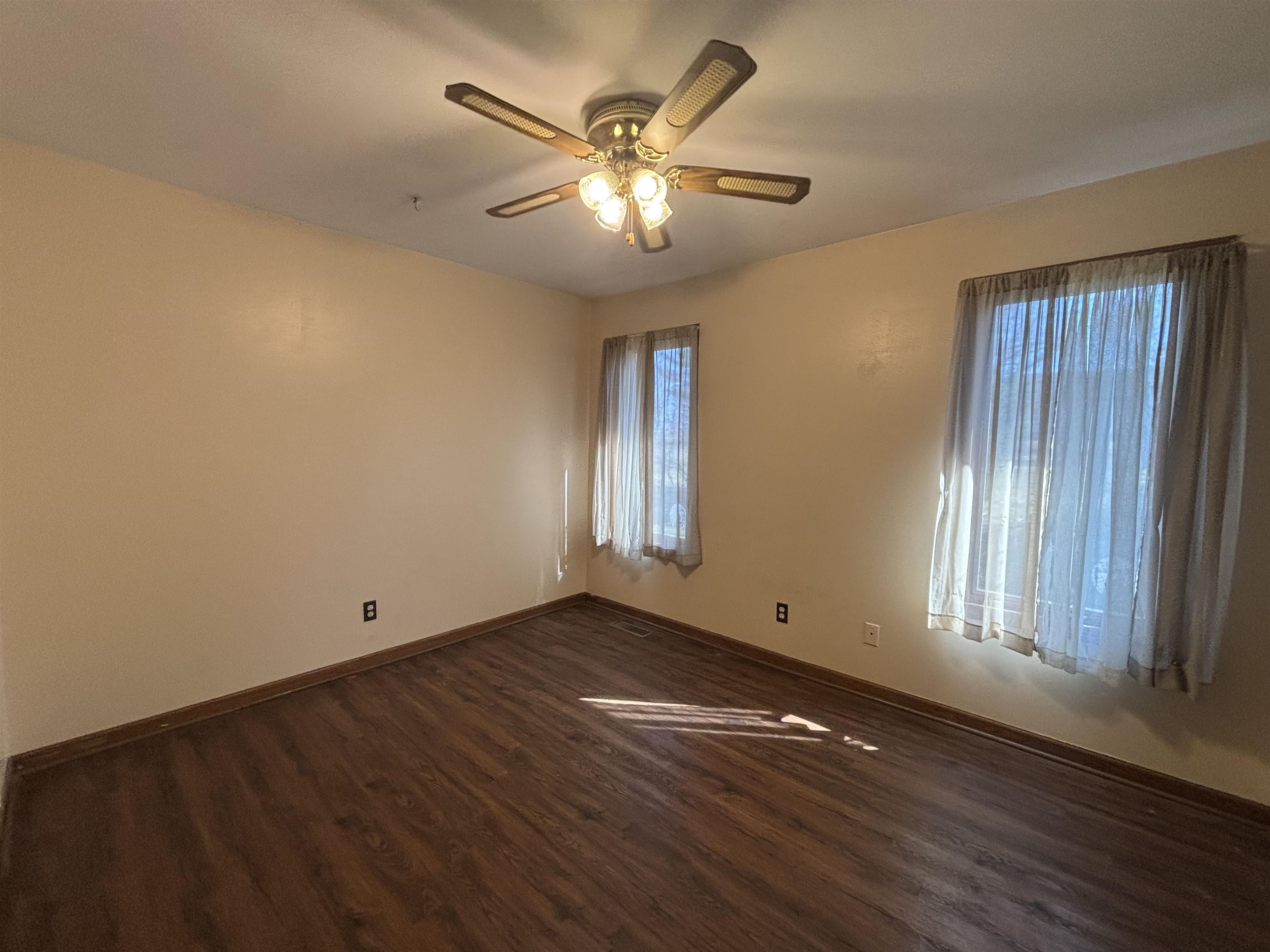 12421 Olson Road Caledonia, IL 61011 - Photo 25 of 32