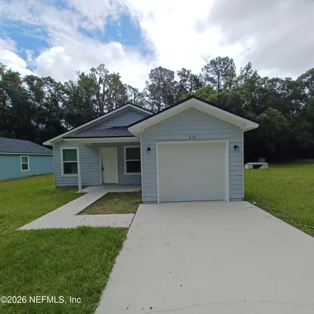 $1,825 | 614 Hannah Street, Hastings, FL 32145