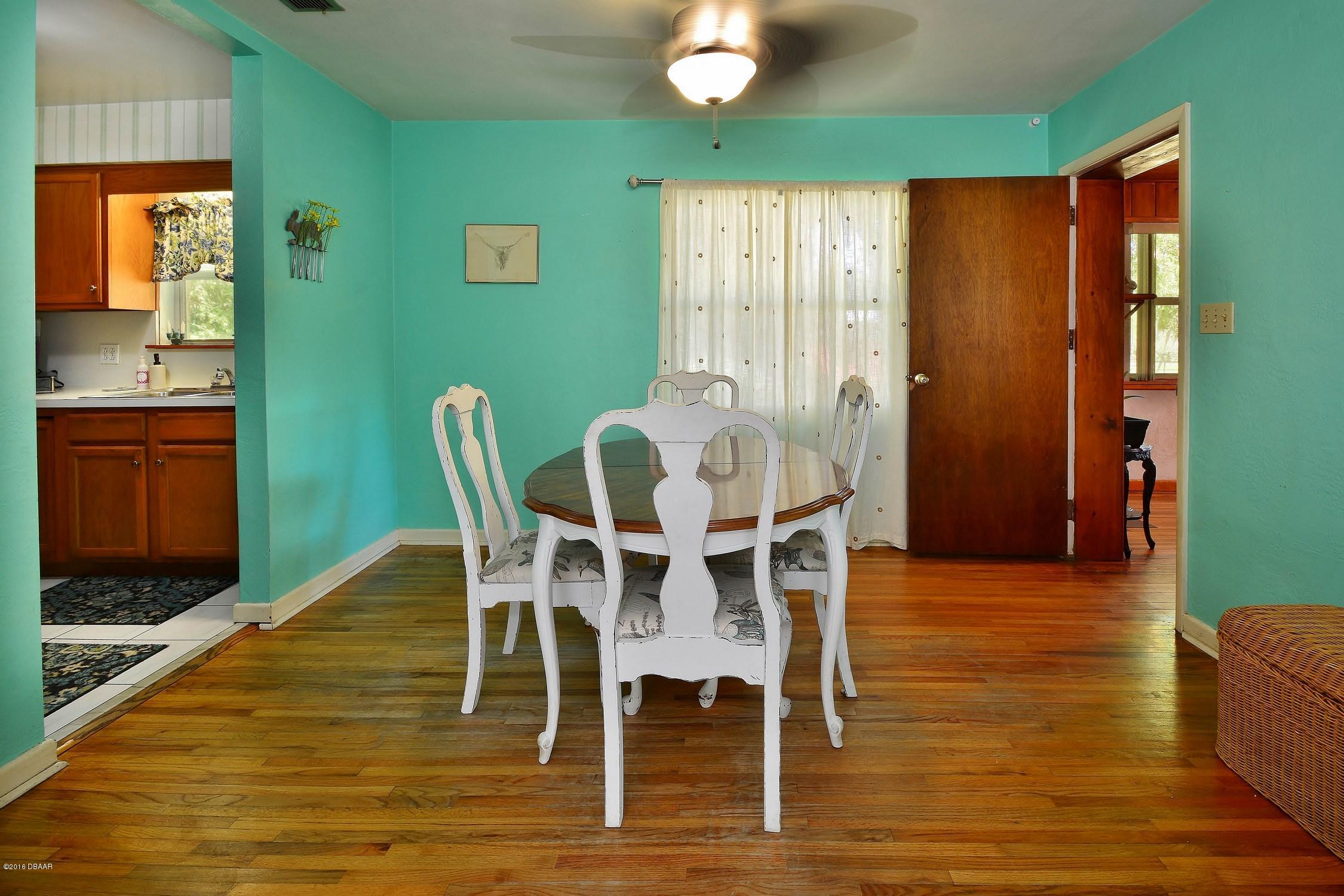 1527 Hontoon Road DeLand, FL 32720 - Photo 3 of 13 Dining_Area