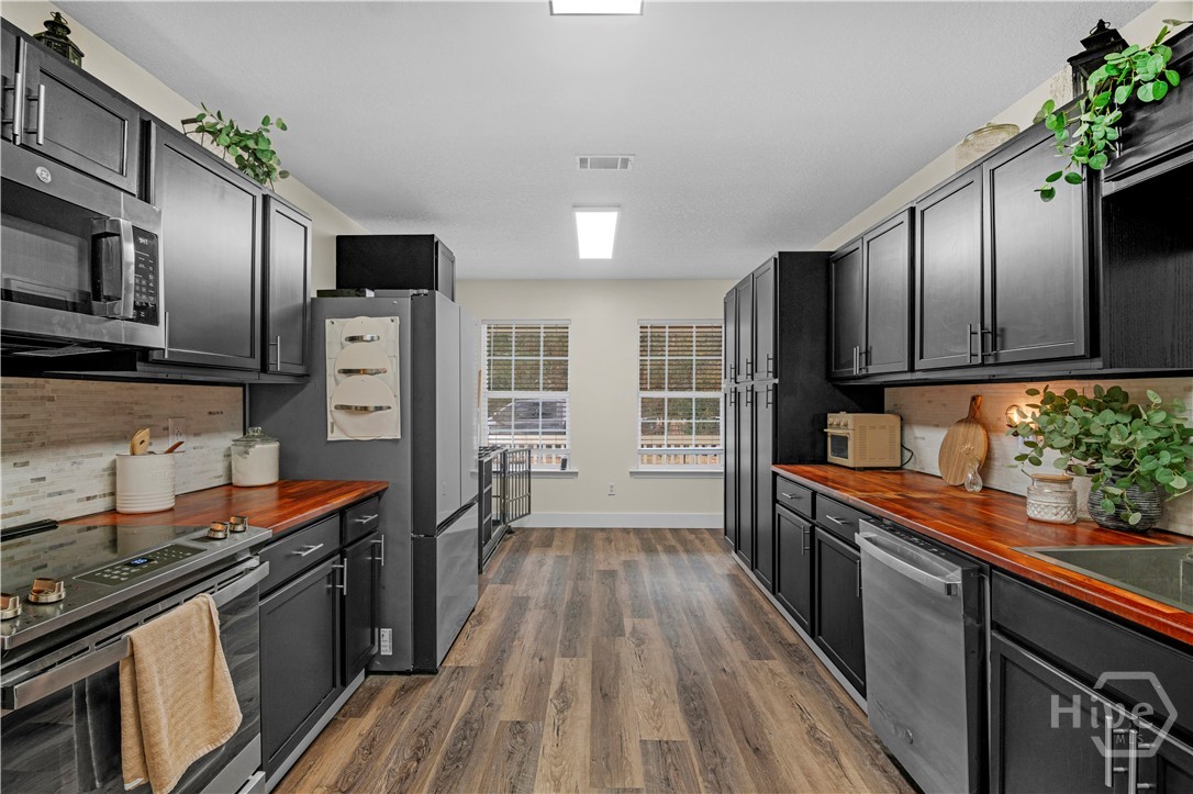 524 Hodges Road Hinesville, GA 31313 - Photo 6 of 34 Gallery Image 6