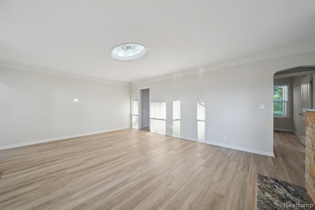 21211 Southfield Road Southfield, MI 48075 - Photo 10 of 24 Gallery Image 10