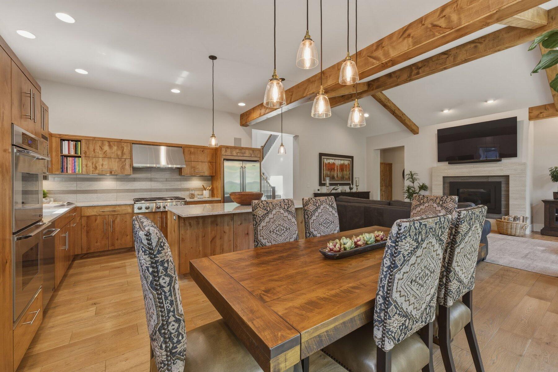 61348 Triple Knot Road Bend, OR 97702 - Photo 18 of 79
