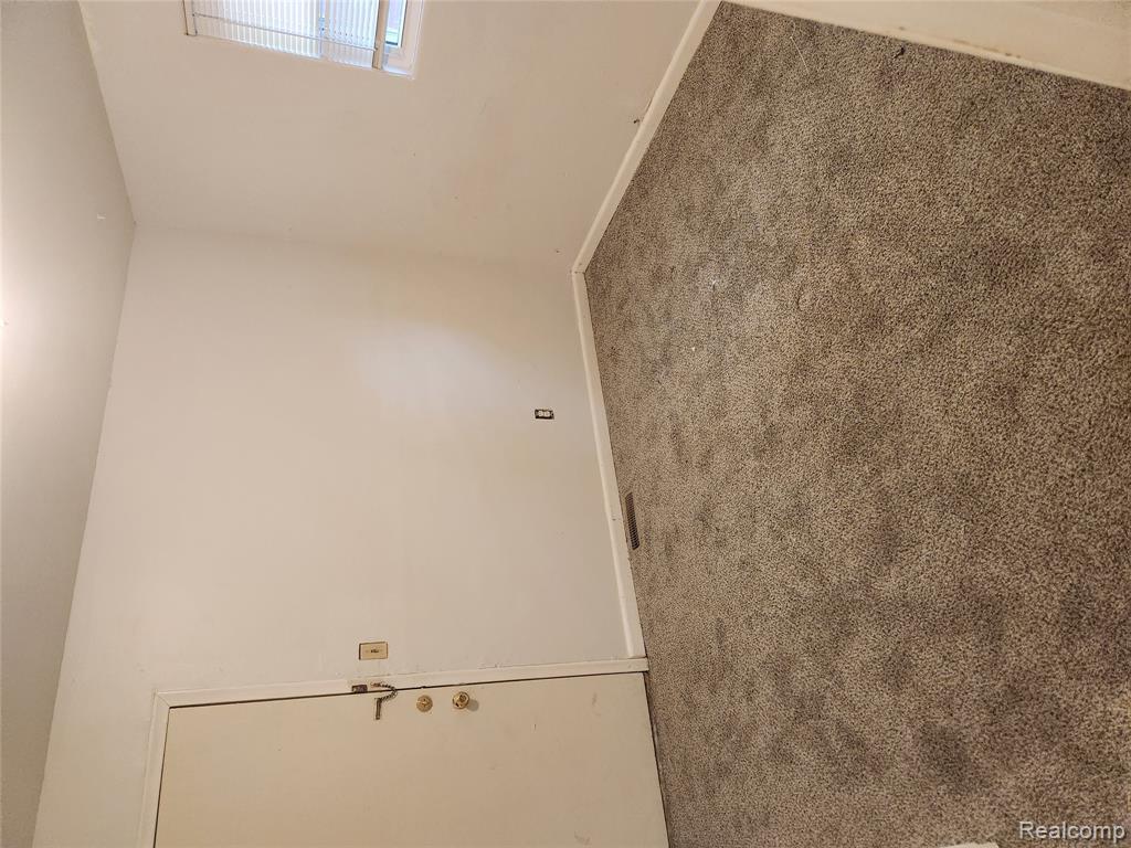 26176 Andover Street Inkster, MI 48141 - Photo 6 of 11