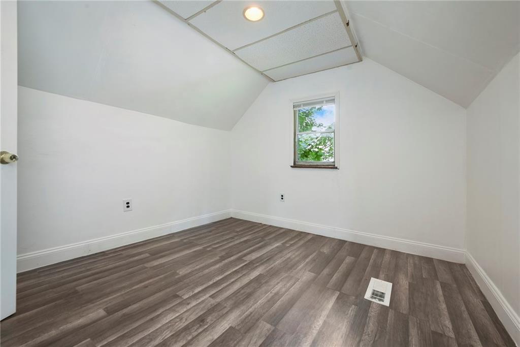 753 Jefferson Road Pittsburgh, PA 15235 - Photo 23 of 27 Gallery Image 23