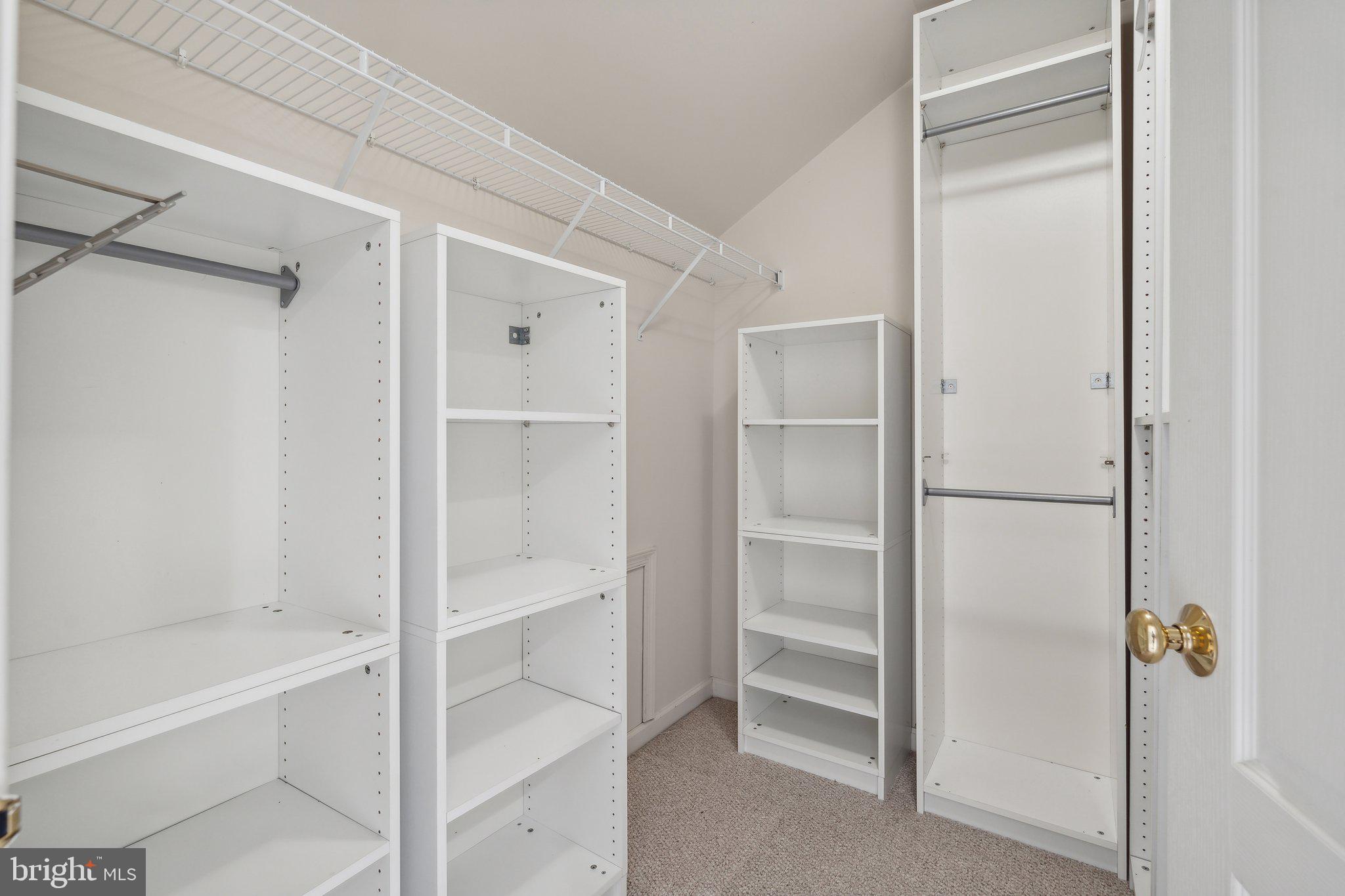 43464 Lucketts Bridge Circle Ashburn, VA 20148 - Photo 31 of 82