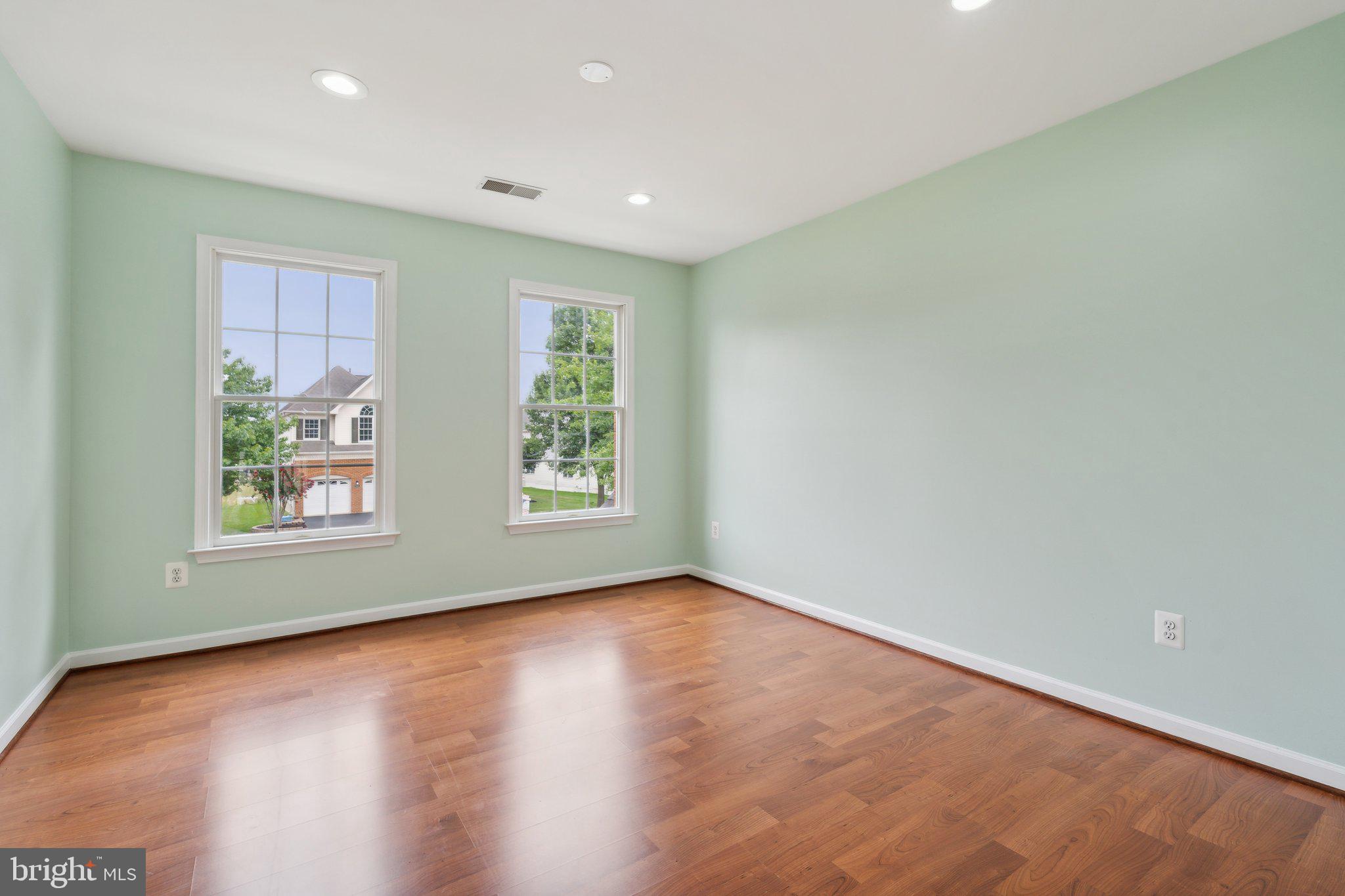 43464 Lucketts Bridge Circle Ashburn, VA 20148 - Photo 35 of 82