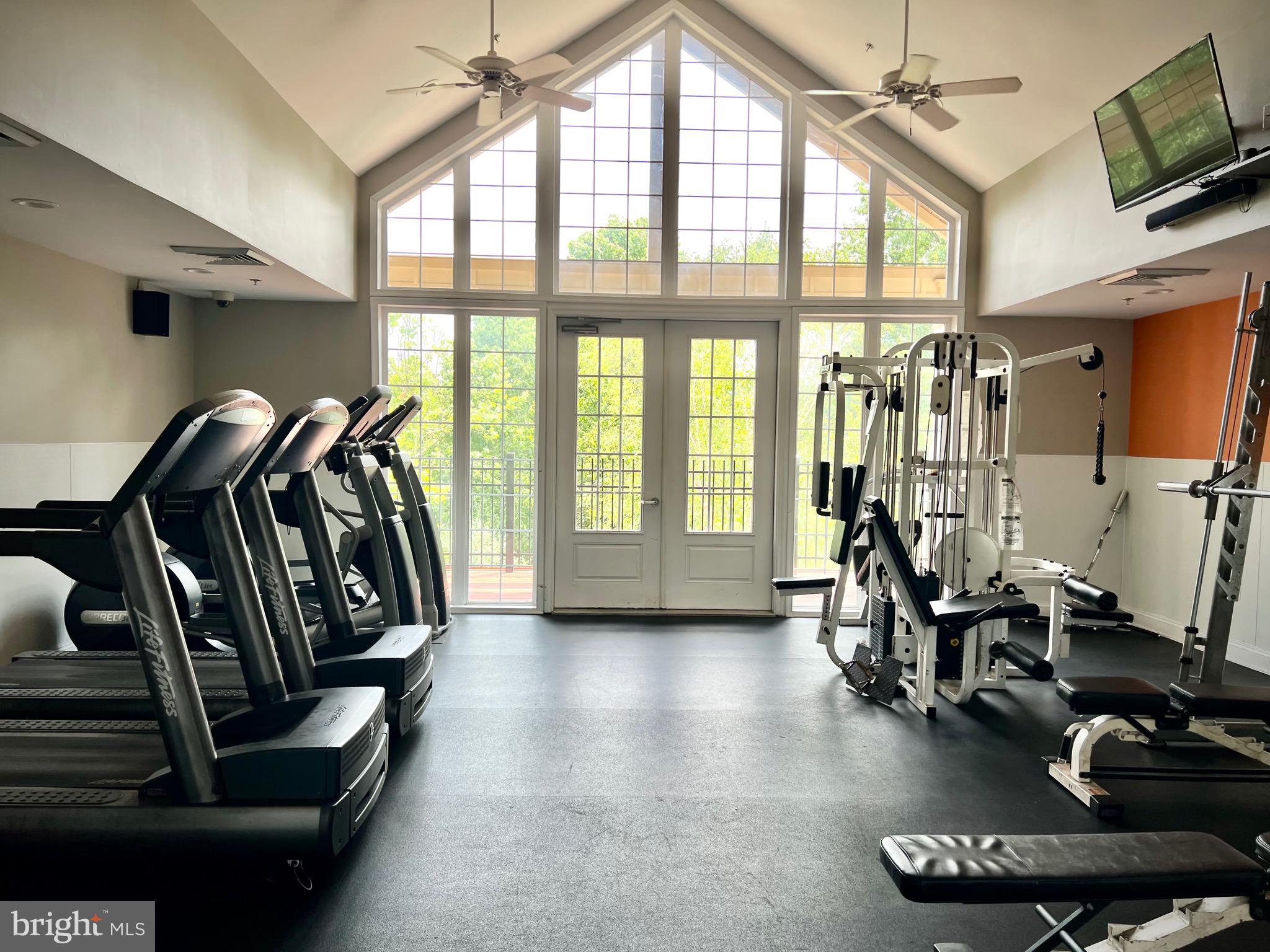 43464 Lucketts Bridge Circle Ashburn, VA 20148 - Photo 66 of 82