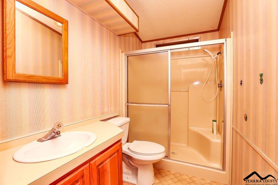 4933 Pinehurst Road Anderson, CA 96007 - Photo 38 of 45