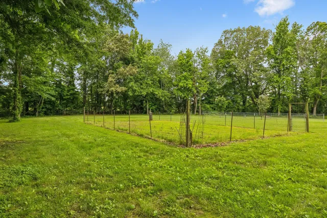 $799,900 | 2907 York Road, Pleasant View, TN 37146