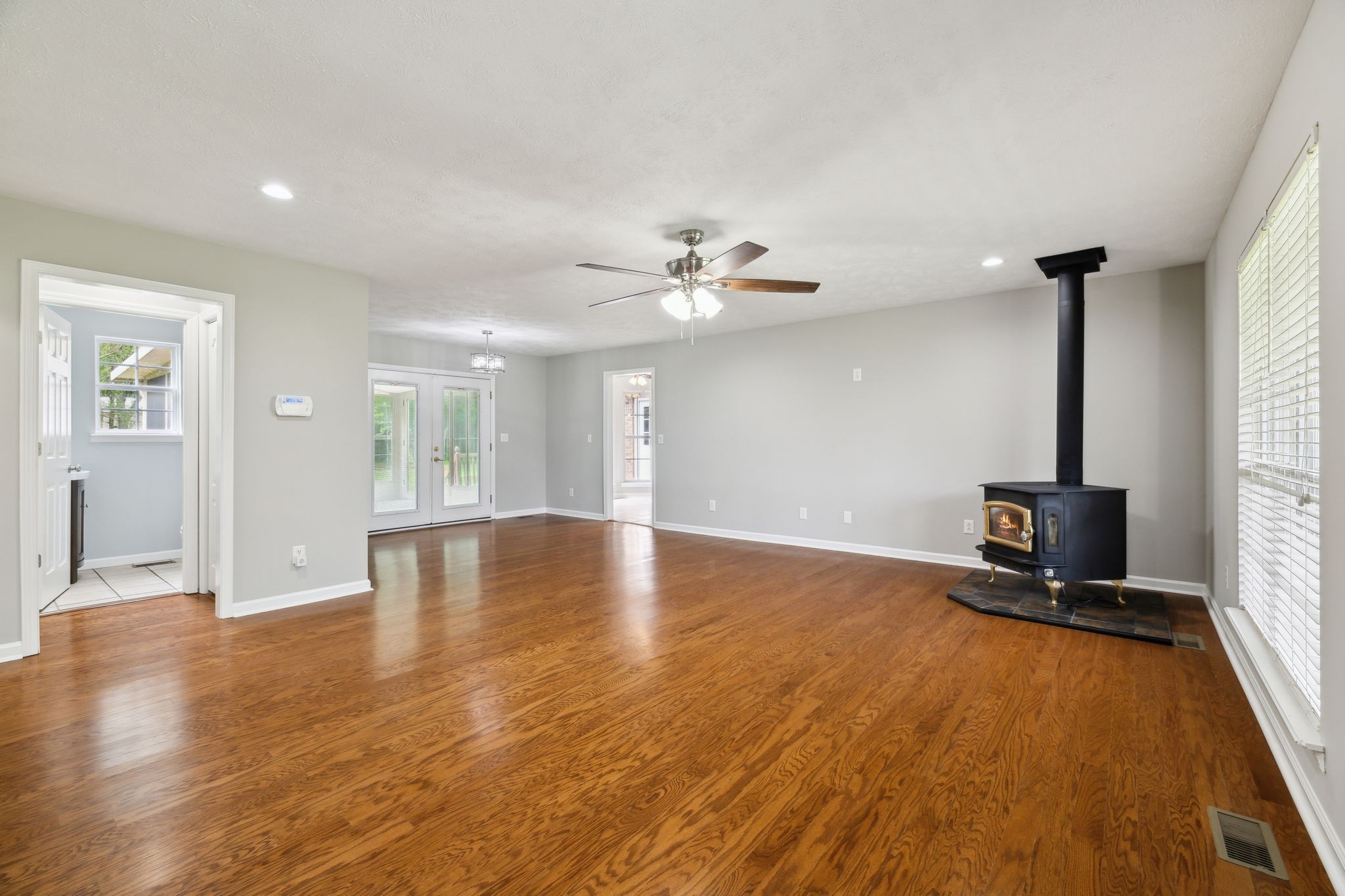 2907 York Road Pleasant View, TN 37146 - Photo 9 of 54 Gallery Image 9