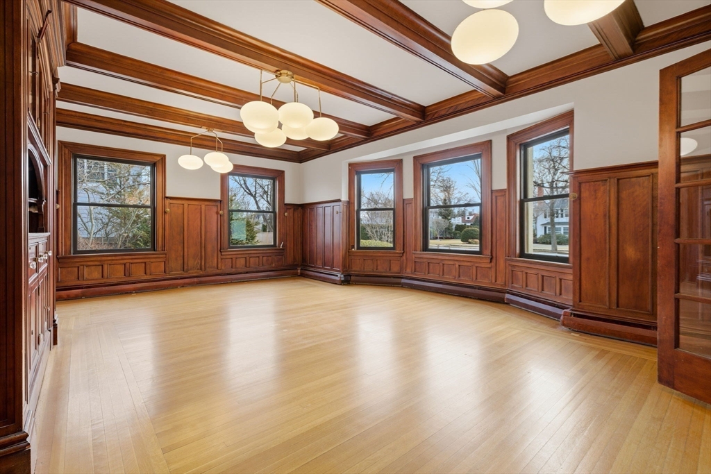 2 Ocean Avenue Swampscott, MA 01907 - Photo 9 of 42