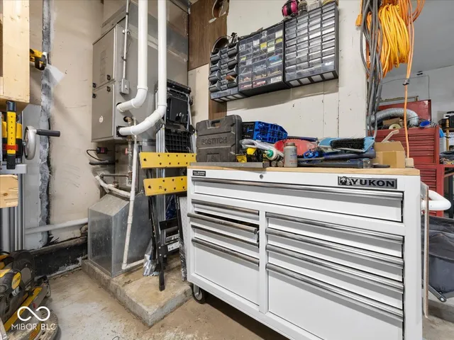 $310,000 | 6784 East County Road 100 South, Avon, IN 46123