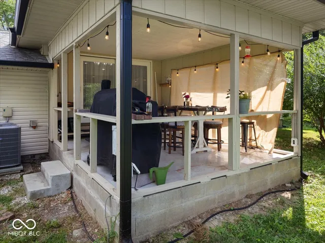 $310,000 | 6784 East County Road 100 South, Avon, IN 46123