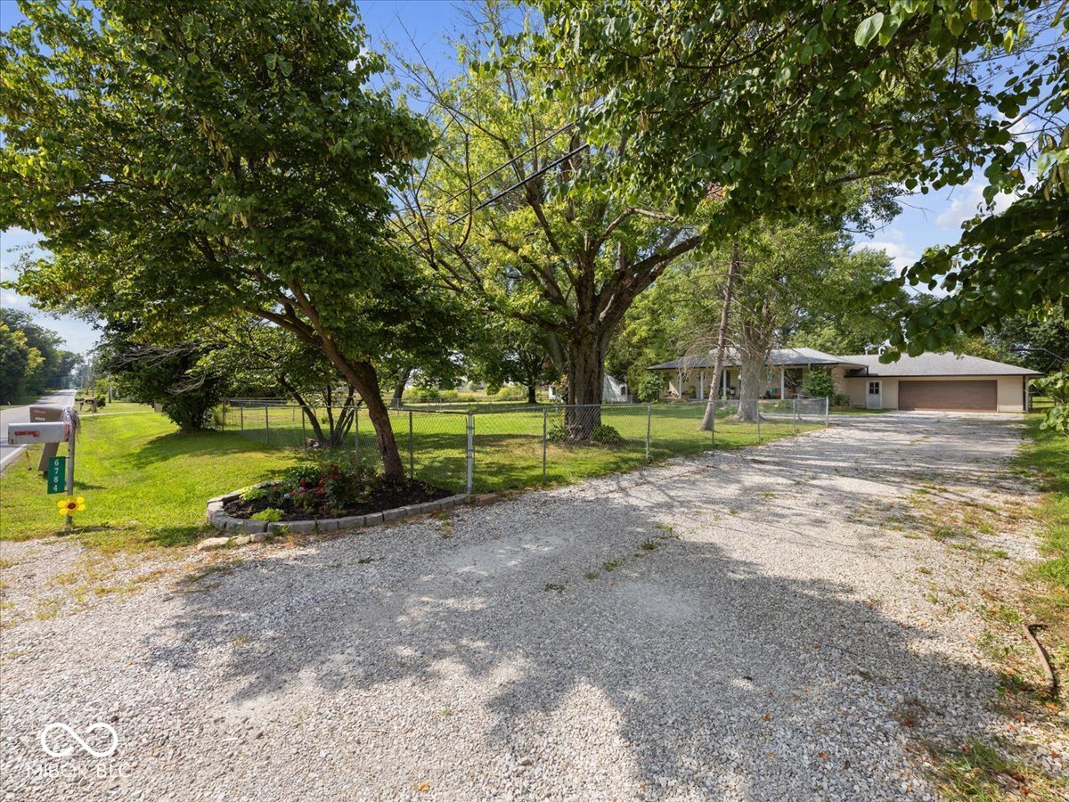 6784 East County Road 100 South Avon, IN 46123 - Photo 29 of 32