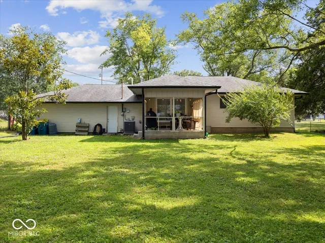 $310,000 | 6784 East County Road 100 South, Avon, IN 46123