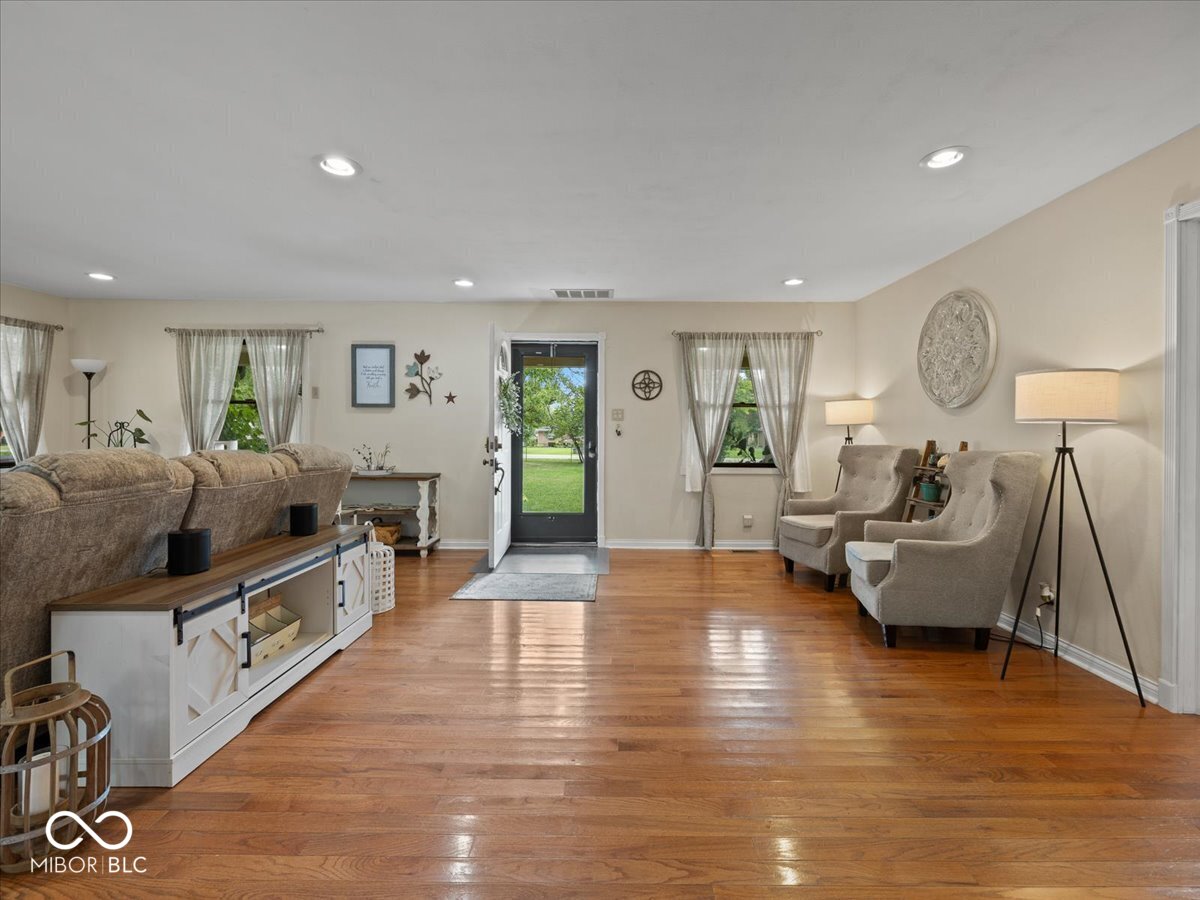 6784 East County Road 100 South Avon, IN 46123 - Photo 6 of 32