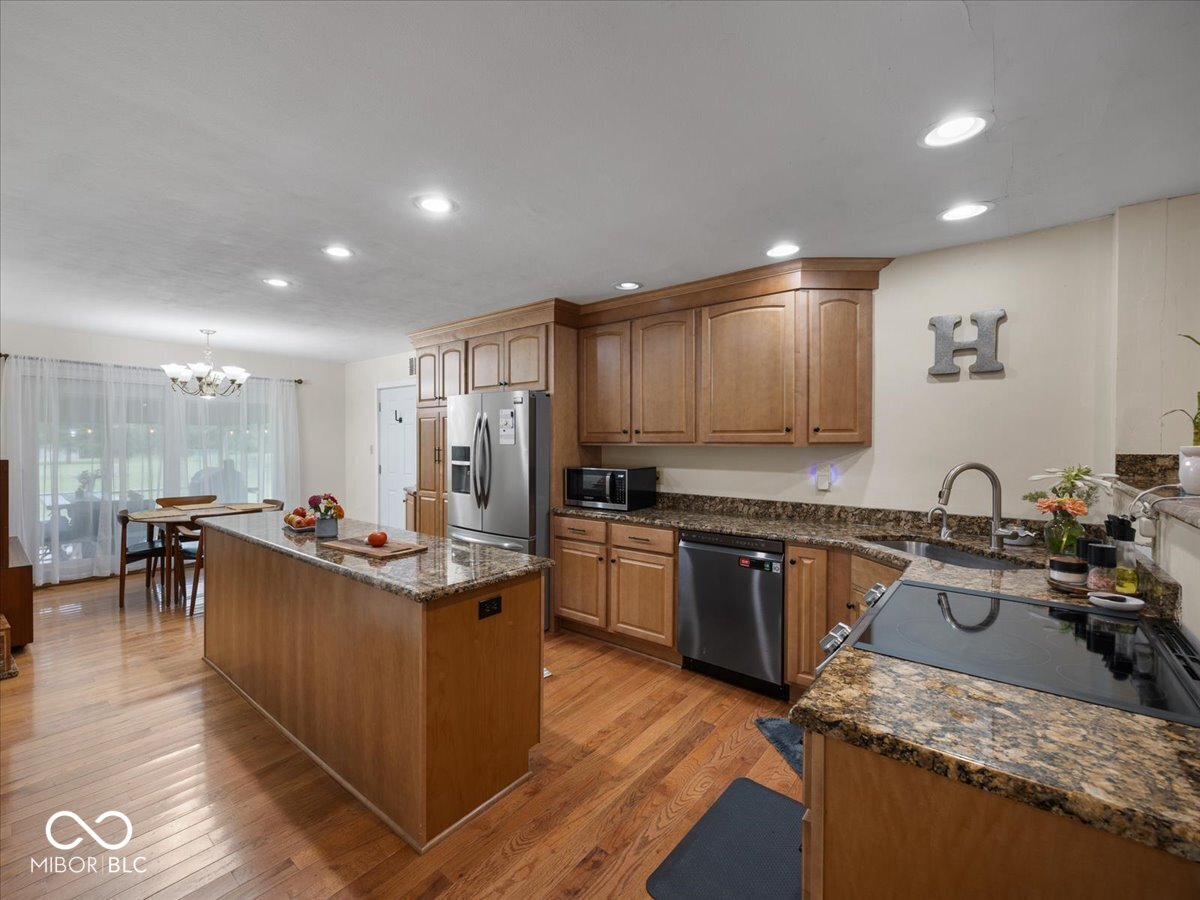 6784 East County Road 100 South Avon, IN 46123 - Photo 9 of 32