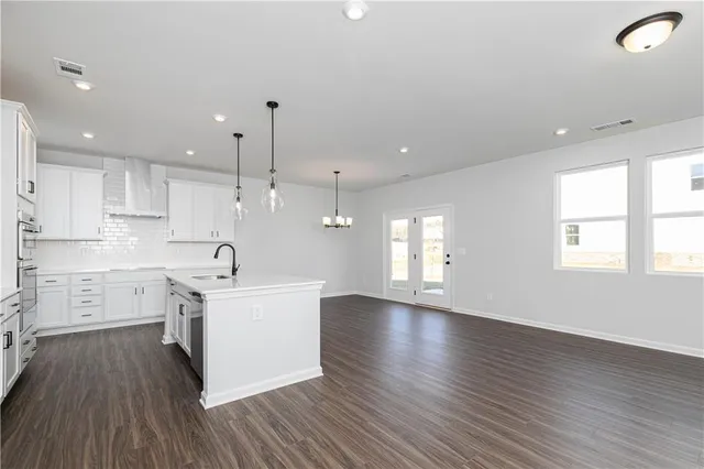 $409,990 | 121 Chattahoochee Circle, Locust Grove, GA 30248