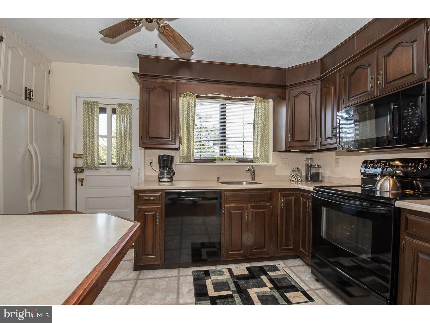 209 East Rose Valley Road Wallingford, PA 19086 - Photo 13 of 25 Gallery Image 13
