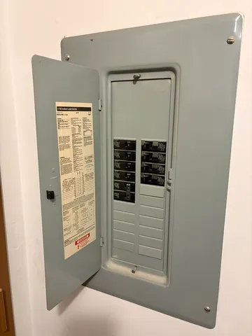 $199,000 | 17218 Ridgeland Avenue, Unit 3S, Tinley Park, IL 60477