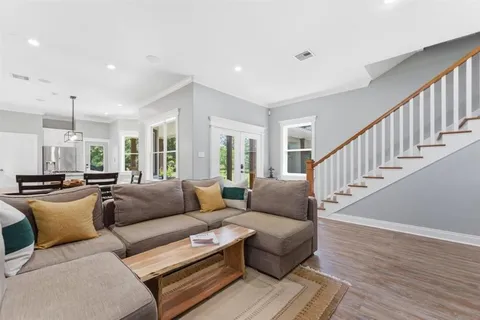 $465,000 | 3950 Lemongrass Circle North, Lake Charles, LA 70605