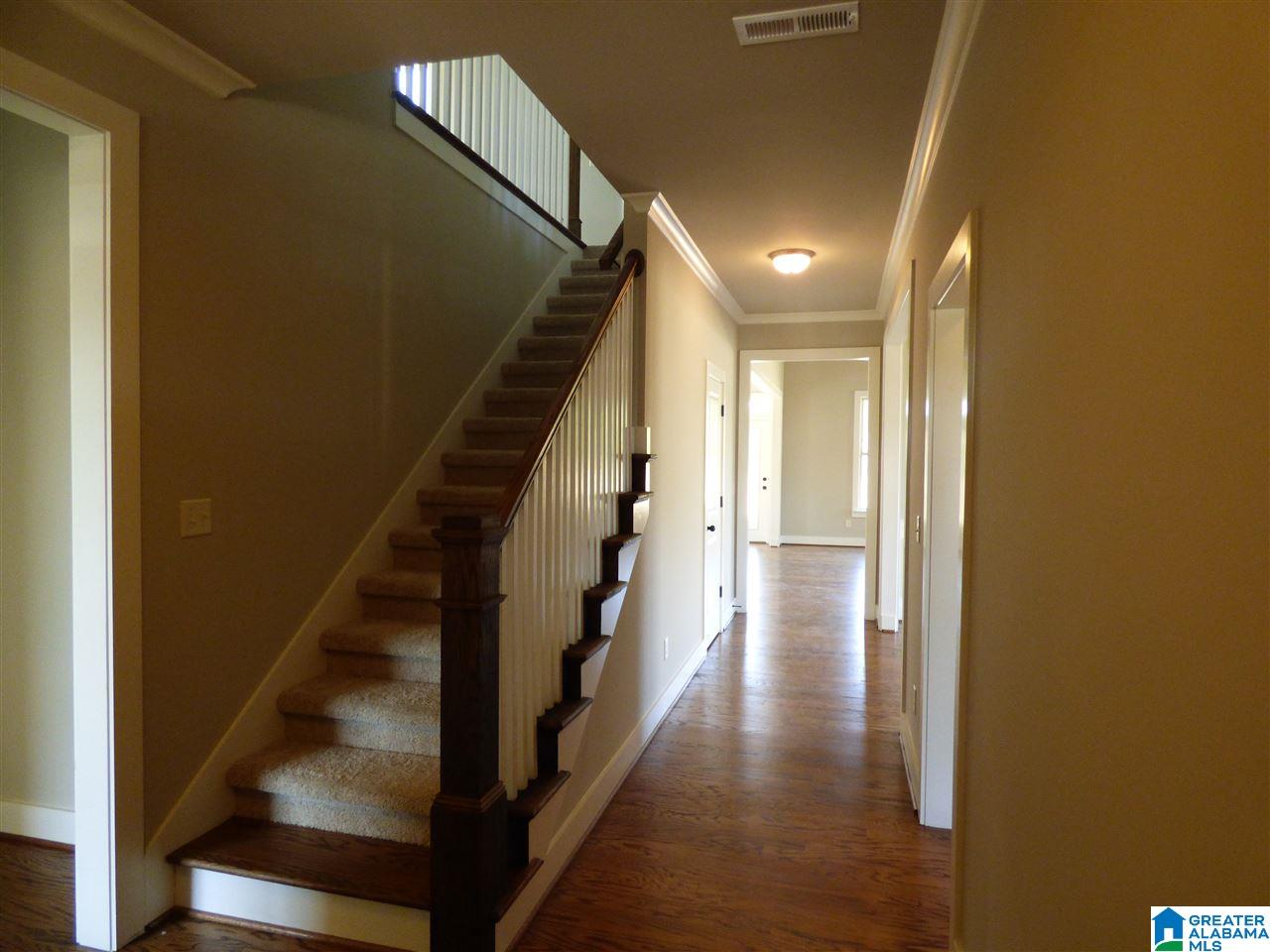 1036 Evan Circle Chelsea, AL 35043 - Photo 4 of 17
