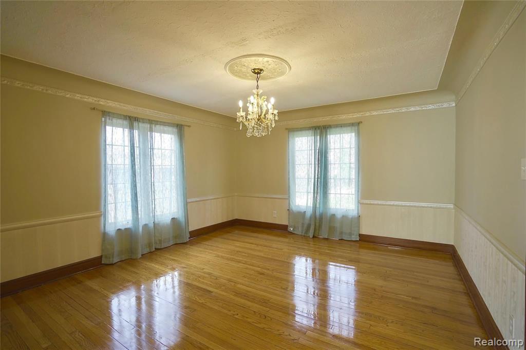 1430 Devonshire Road Grosse Pointe Park, MI 48230 - Photo 20 of 85