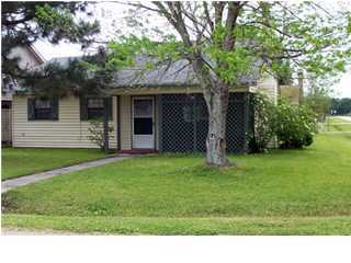 100 Logan Street Lafayette, LA 70506 - Photo 1 of 3 Primary Photo
