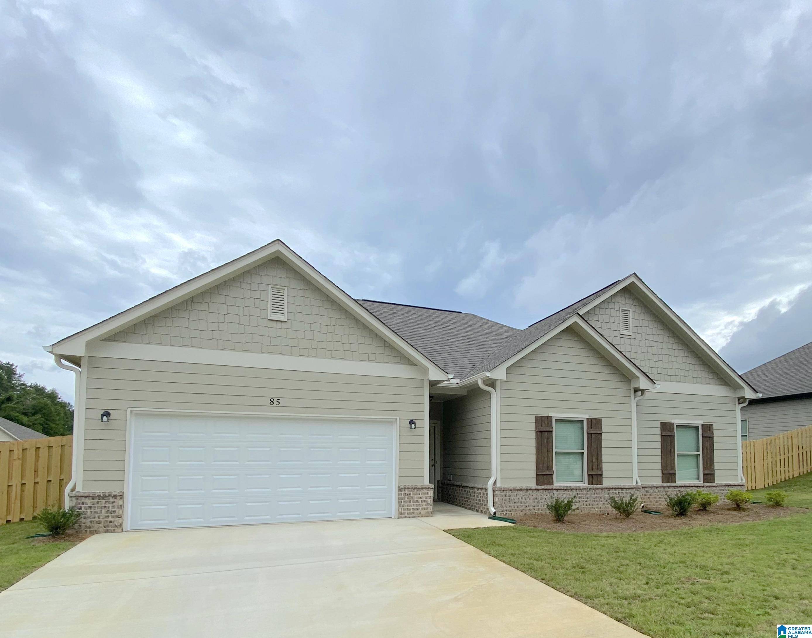 165 Crossroads Circle Parrish, AL 35580 - Photo 4 of 35